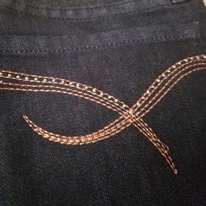 NWOT Not Your Daughter's Jeans Jeans 😀